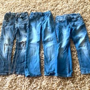 Lot of 3 kids jeans